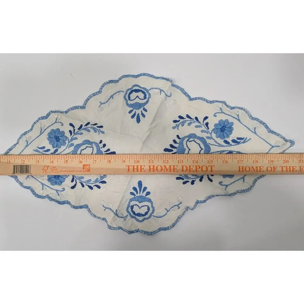 Vintage Blue Embroidered Linen Runner Scalloped Edge Table Topper Oval 20